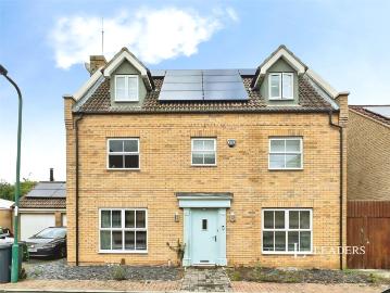 Detached to rent in Bailey Way, Peterborough, PE2 | Leaders