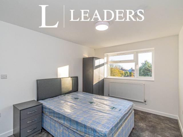 Detached to rent in Brownhills, Walsall, WS8 | Leaders