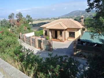 Detached Villa · Alhaurín De La Torre · Price:€3,150/Month