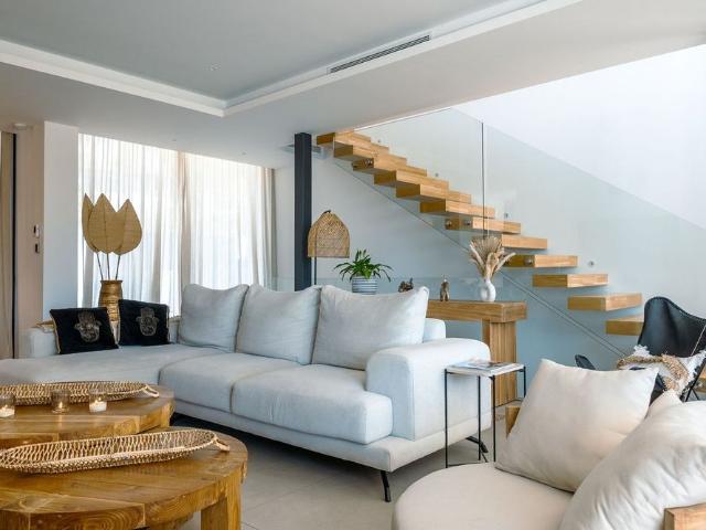 Detached Villa · Atalaya
