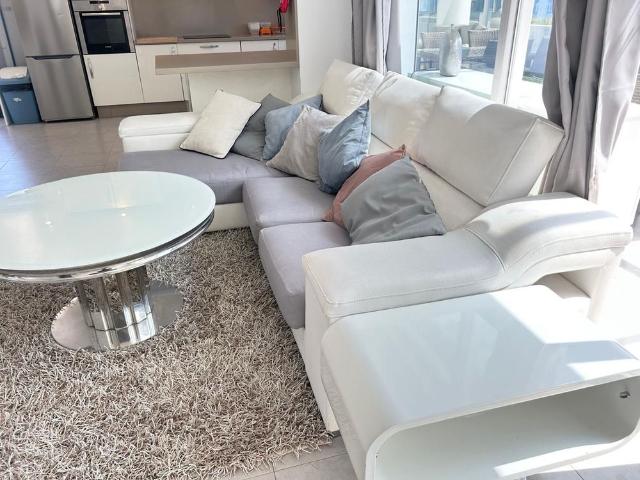 Detached Villa · Estepona