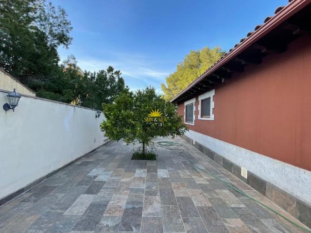 DETACHED VILLA FOR RENT, 3 BEDROOMS AND 3 BATHROOMS IN SAN MIGUEL DE SALINAS ALICANTE