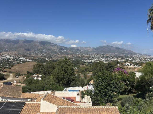 Detached Villa in Cerros del Aguila
