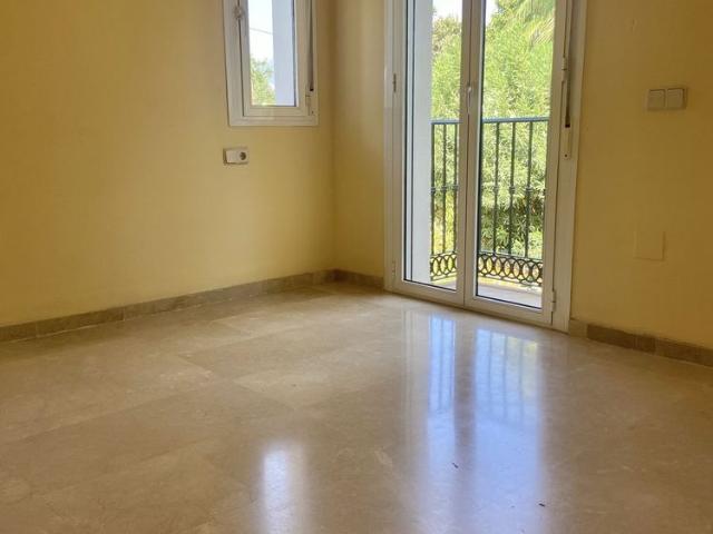 Detached Villa in Elviria