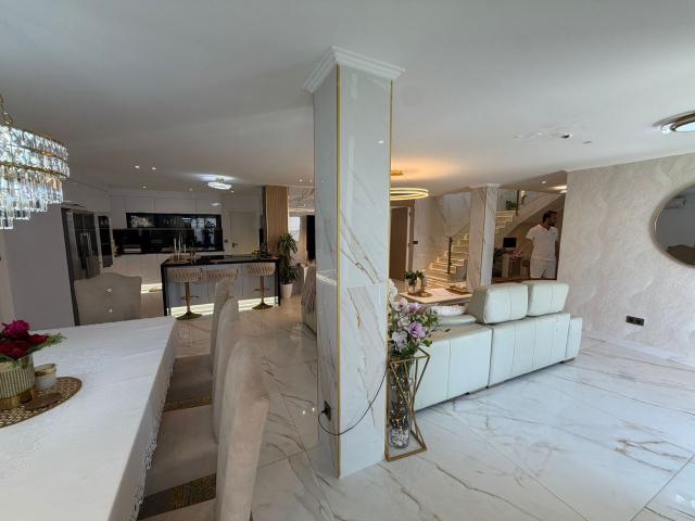 Detached Villa in Estepona