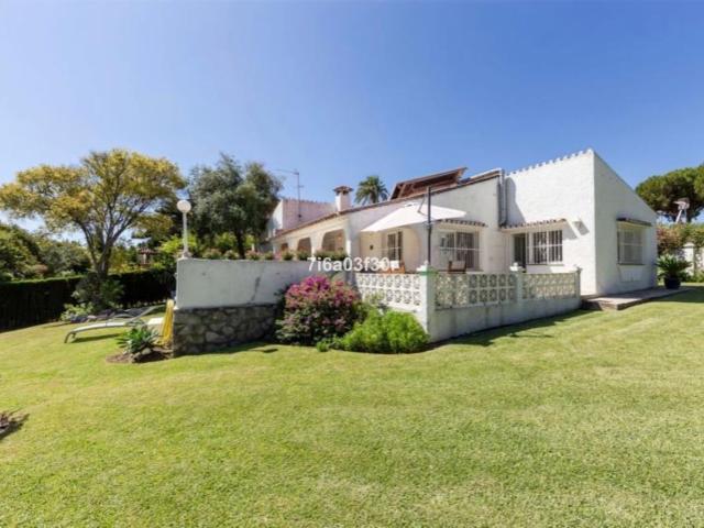 Detached Villa in Guadalmina Alta