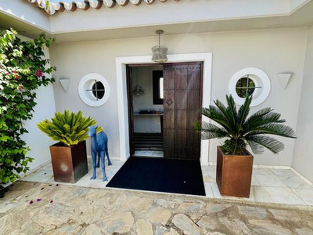 Detached Villa in Guadalmina Baja