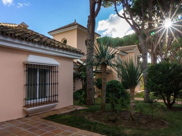 Detached Villa in Hacienda Las Chapas