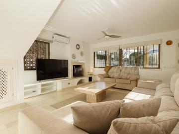 Detached Villa in Las Chapas