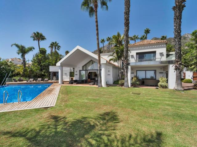 Detached Villa in Marbella