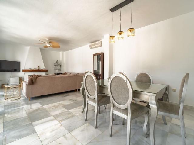 Detached Villa in Nueva Andalucía