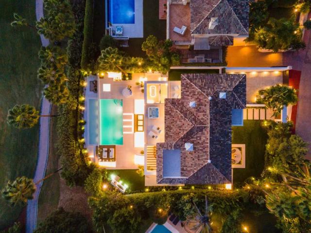 Detached Villa in Nueva Andalucía