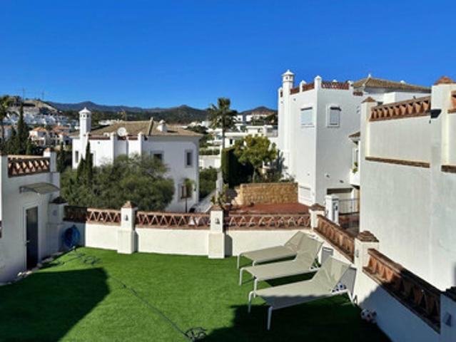 Detached Villa in Selwo