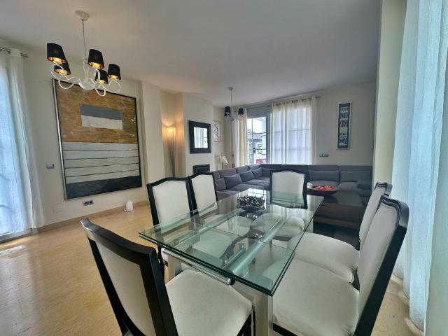 Detached Villa in Selwo