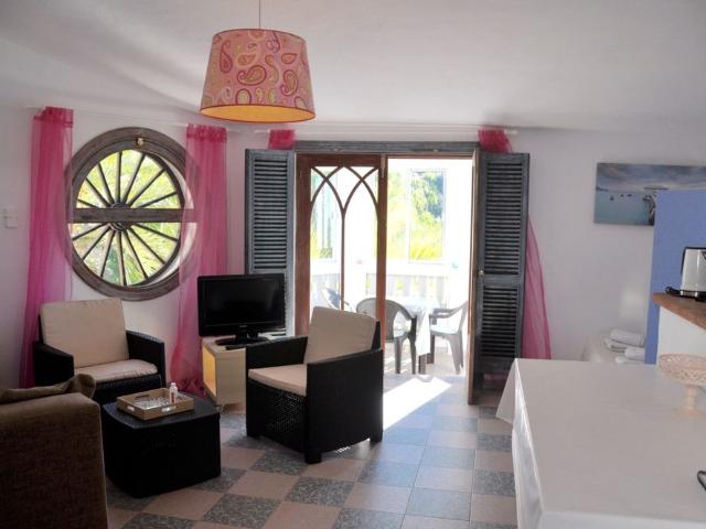 Detached Cortijo for Winter Rental in Frigiliana