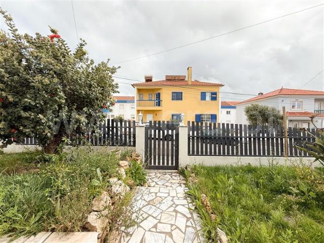 Detached House T3 / Mafra, Ericeira