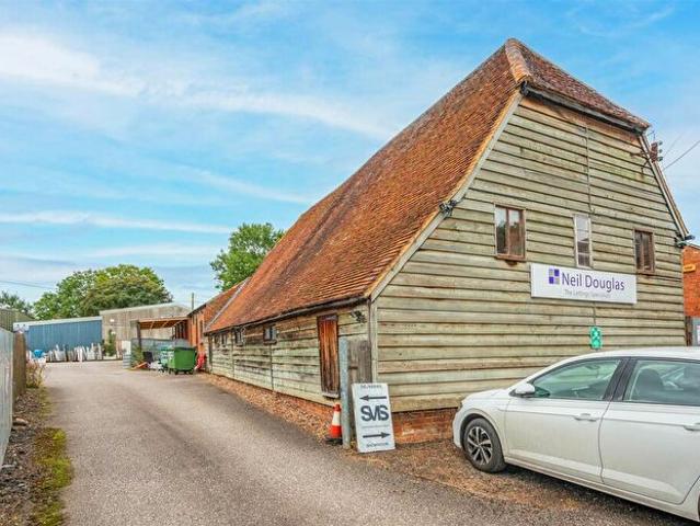 Detached House To Rent In Rowsham, Aylesbury, HP22