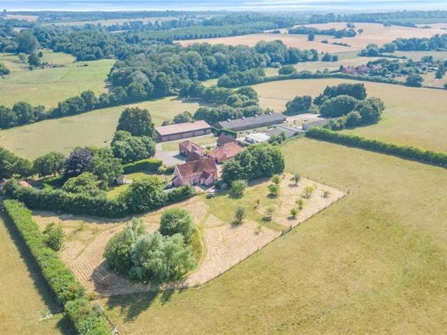 Detached house for sale