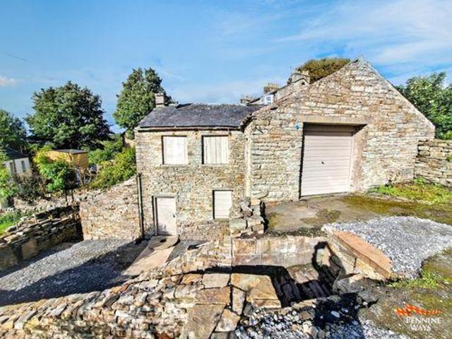 Detached house for sale