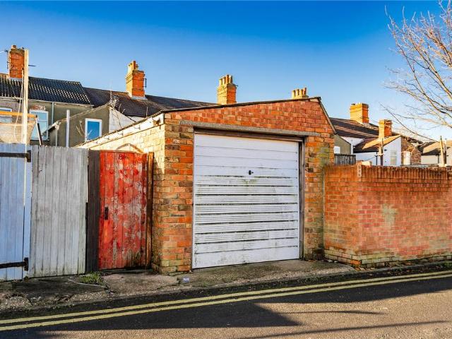 Detached house for sale