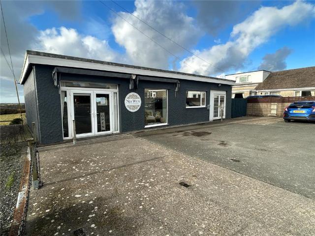 Detached house for sale