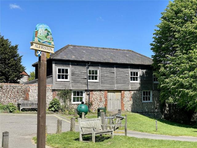 Detached house for sale