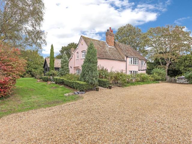Detached house for sale
