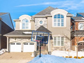 House for rent in Halton - Fireplace