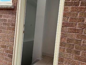 House for rent in Peel, Ontario - Parking