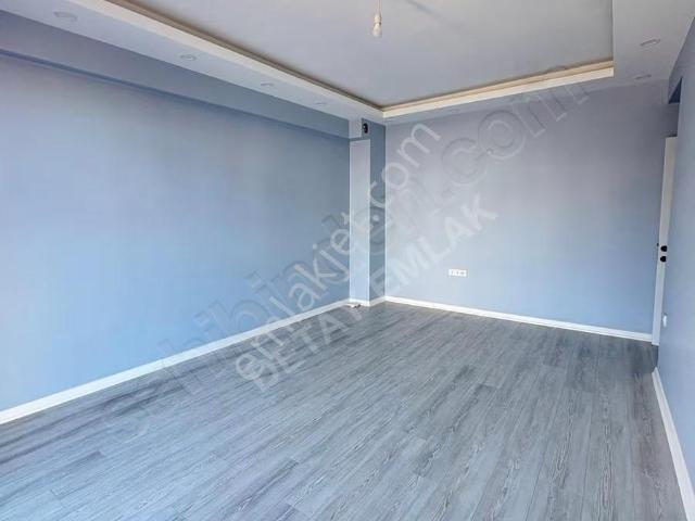 Detay Emlaktan 600 Evler Mahallesinde 2+1 Kiralık Daire