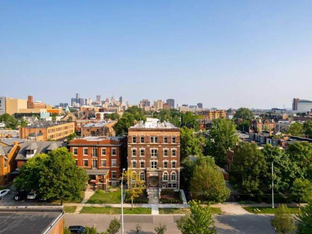 Detroit MI 48201 95293824