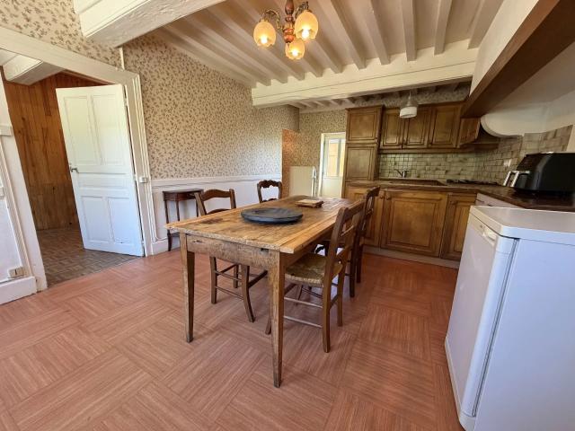 Deux maisons à vendre au cœur du Morvan, Arleuf