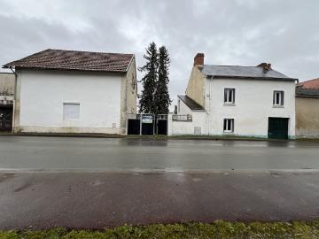 Deux maisons à restaurer, de 70m2 chacune