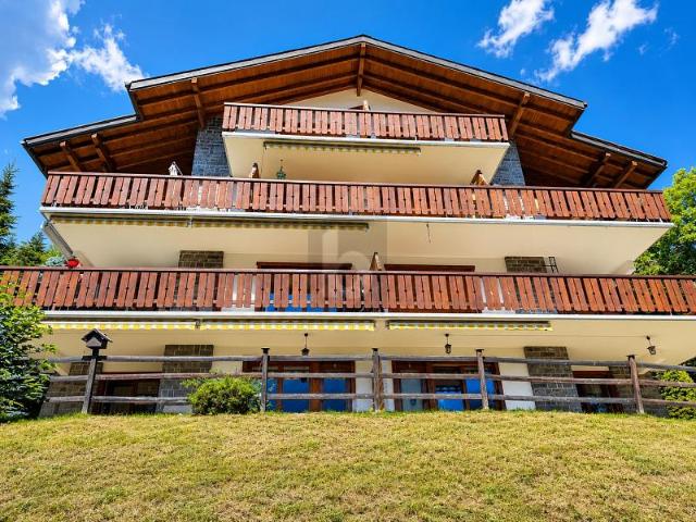 DEUX APPARTEMENTS EN UN LOT