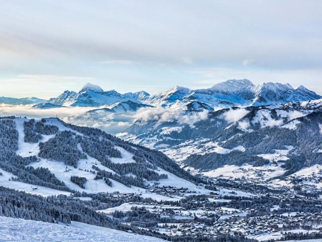 Deux chalets, une création 1263m² Megève