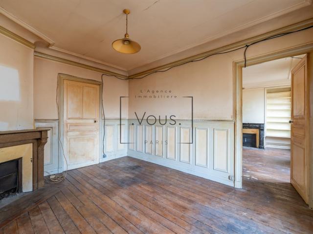 Deux pièces à rénover au cœur du quartier Latin Paris Ve 44m² Paris 5ème
