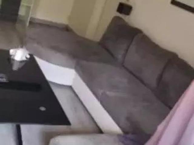 Deux pièces de 55m² avec balcon et parking dans une résidence de standing