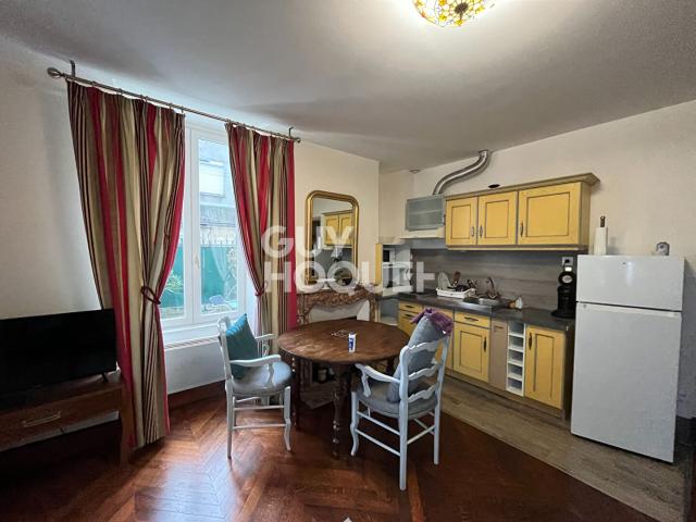 Deux pièces meublé