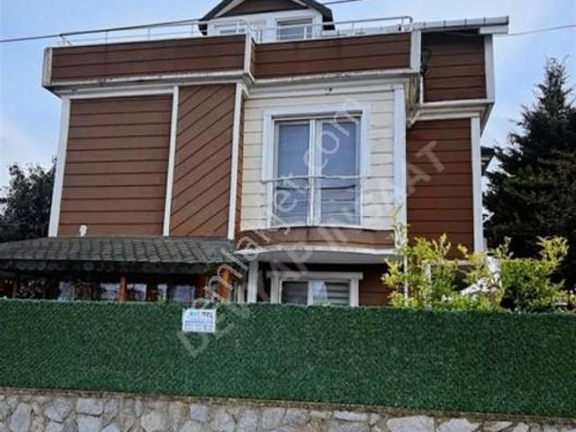 Devyaptan Sahile Çok Yakın Fırsat Villa