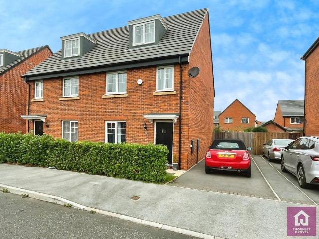 Devana Gardens, Chester, Cheshire, CH4 4 bed townhouse to rent £1,850 pcm £427 pw