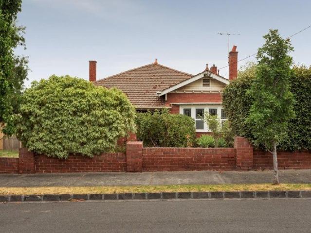 Development Opportunity with No Heritage Overlay