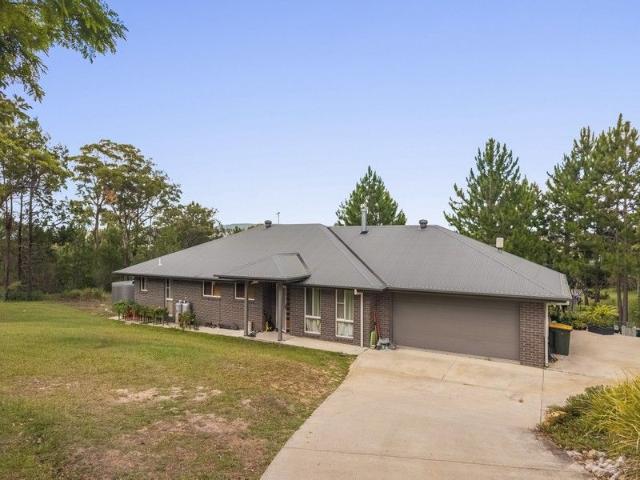 DEVELOPMENT OPPORTUNITY WITH ESTABLISHED HOME & SUBSTANTIAL SHED