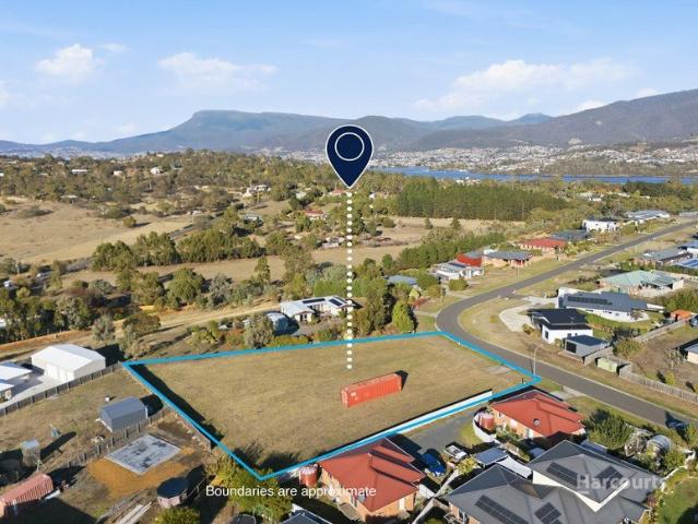 Development Potential on a Rare 3,044m² Parcel