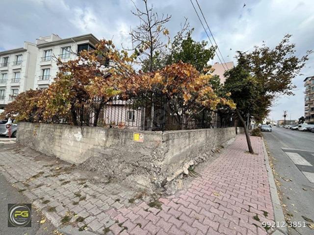 DEVELİ POLAT GAYRİMENKUL İBRAHİMAĞA MAH. TOPRAKTAN SATILIK DAİRELER VE DÜKKANLAR
