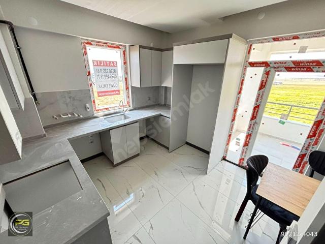 DEVELİ POLAT GAYRİMENKUL'DEN YENİ MAHALLE MEVKİİNDE SATILIK 2+1 DAİRE