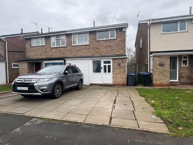 Devereux Road, West Bromwich B70, 3 bed property to rent, £1,200 pcm | PrimeLocation