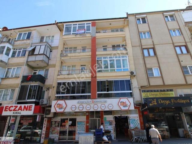Devlet Hastanasi Kavşağı,tarlabaşı Caddesi Üzerinde 2+1 Daire