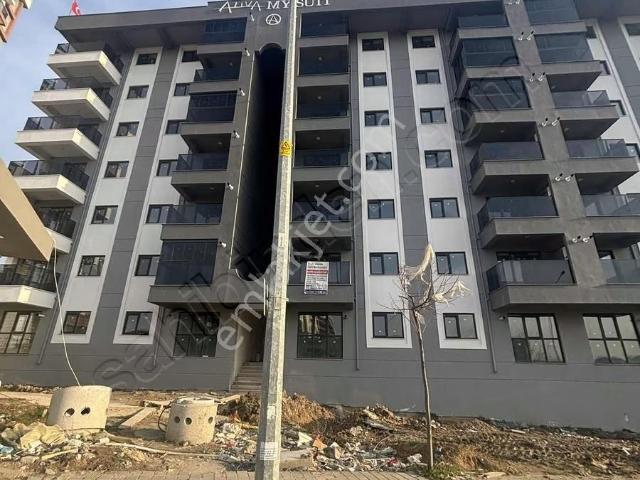 Devlet Hastane Karşısı Geniş 1+1 Satılık Daire Takasa Uygun