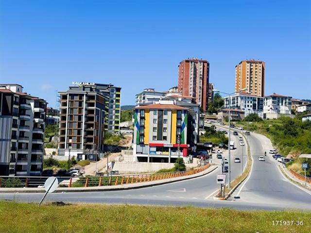 DEVLET HASTANESİNE VE YENİ DİŞ HASTANESİNE YAKIN KİRALIK 1+1