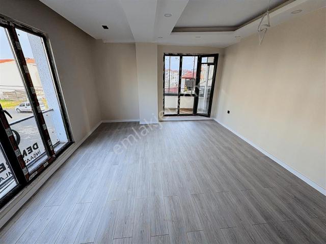 Devlet Hastanesi Dibi Köşe Güney Arakat 2+1 Cam Balkonlu Daire